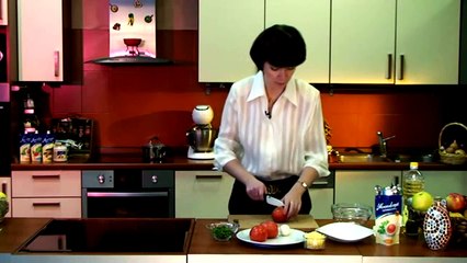 04. Салат из помидоров с яйцом