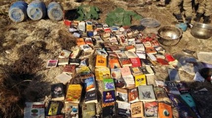 Teröristlerin Sığınağından Tavla ve Tansiyon Aleti Çıktı