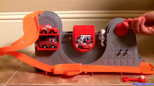 Tomica Cars 2 Color Changers Ivan Mater, Security Finn McMissile Takara Tomy by Blu toys Surprise