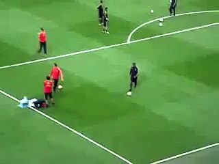 Ronaldinho ja vlen te shikohet !