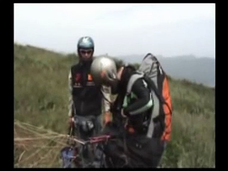 collapse falling paragliding-prison break version
