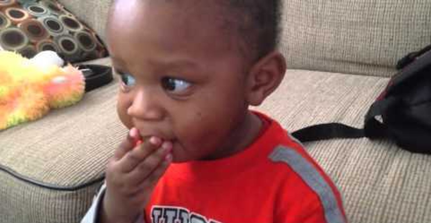 Toddler Eats a Lemon for the First Time... And Doesn't Hate It?