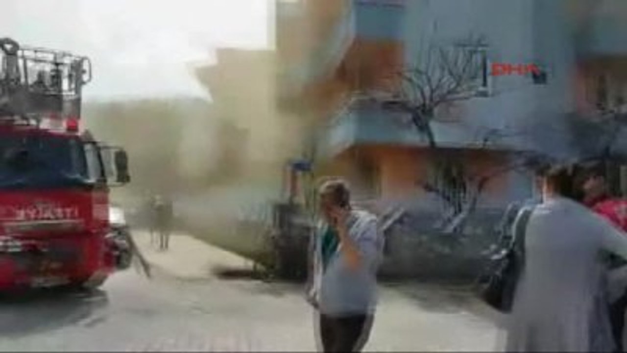 Fethiye'de Polis Memurunun Evi Yandı