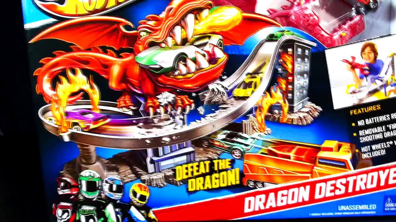 Disney Cars 2 Battle Hot Wheels Dragon Destroyer Race Track Set Toys with Spongebob and Thomas