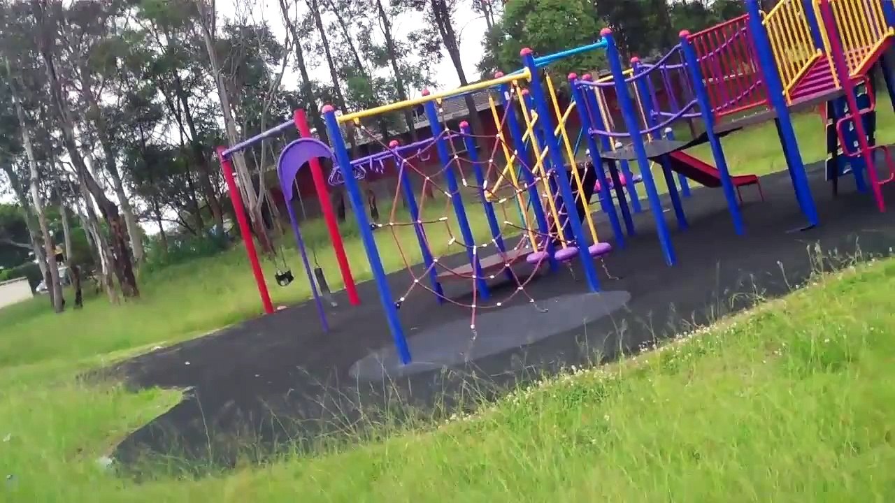 A vlog | My Comptuer exploded, but ive fixed it
