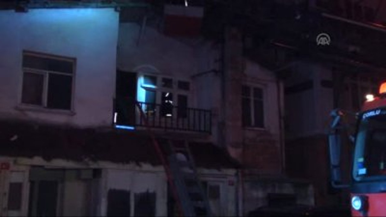 Ev Yangını