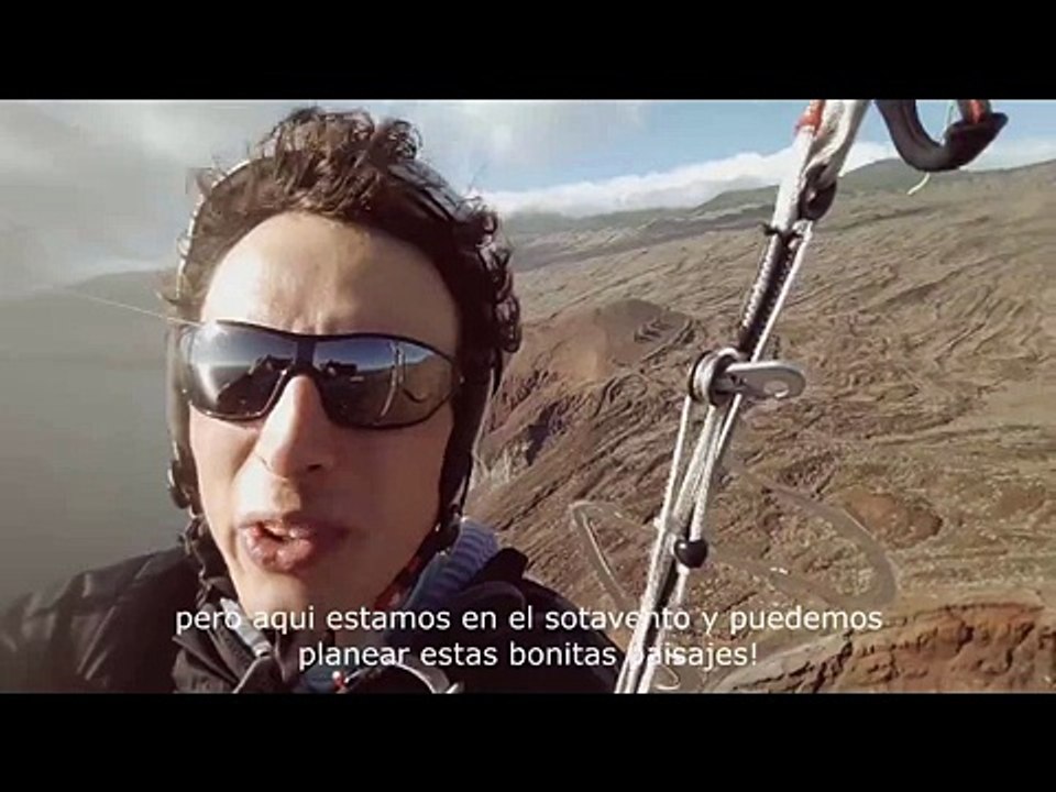 Paragliding Paradise (HD)