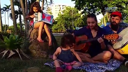 Banda de forró "Eu tu ela" com elas faz sucesso nas redes sociais (2)