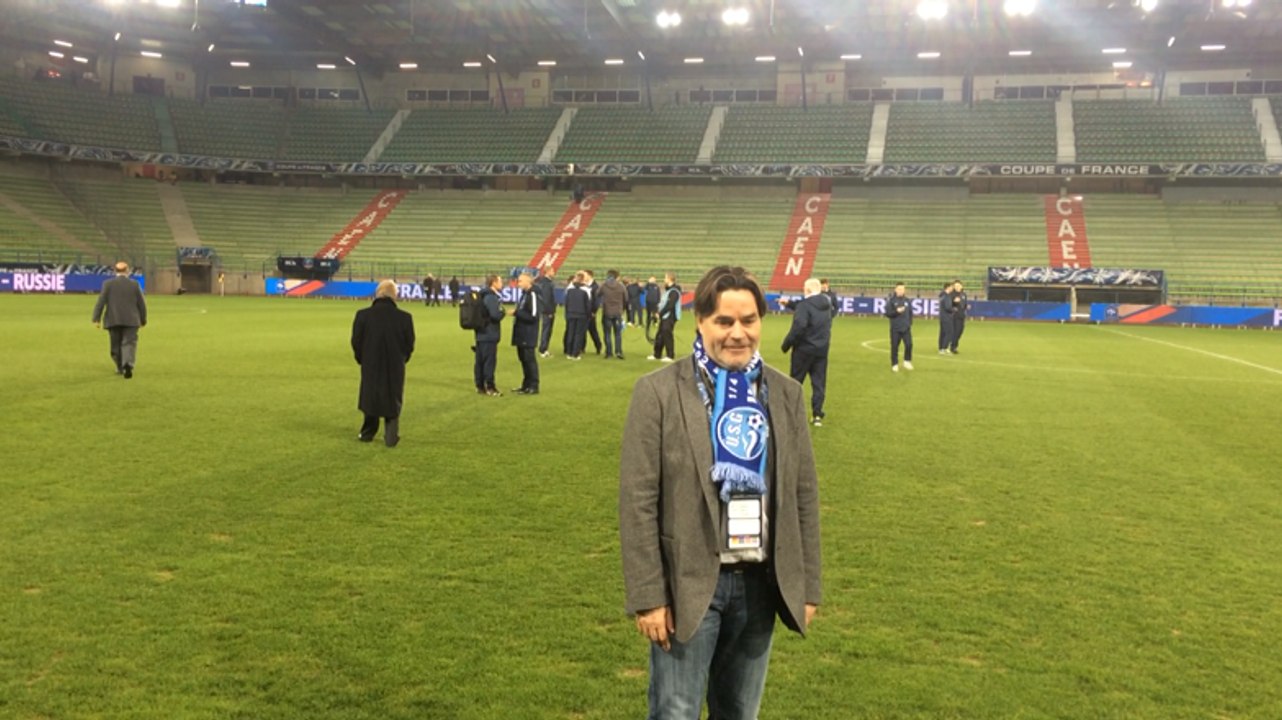 Les joueurs de Granville découvrent le stade