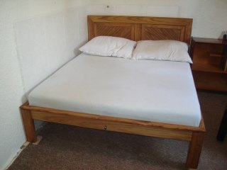 Kako napraviti masivni bracni krevet