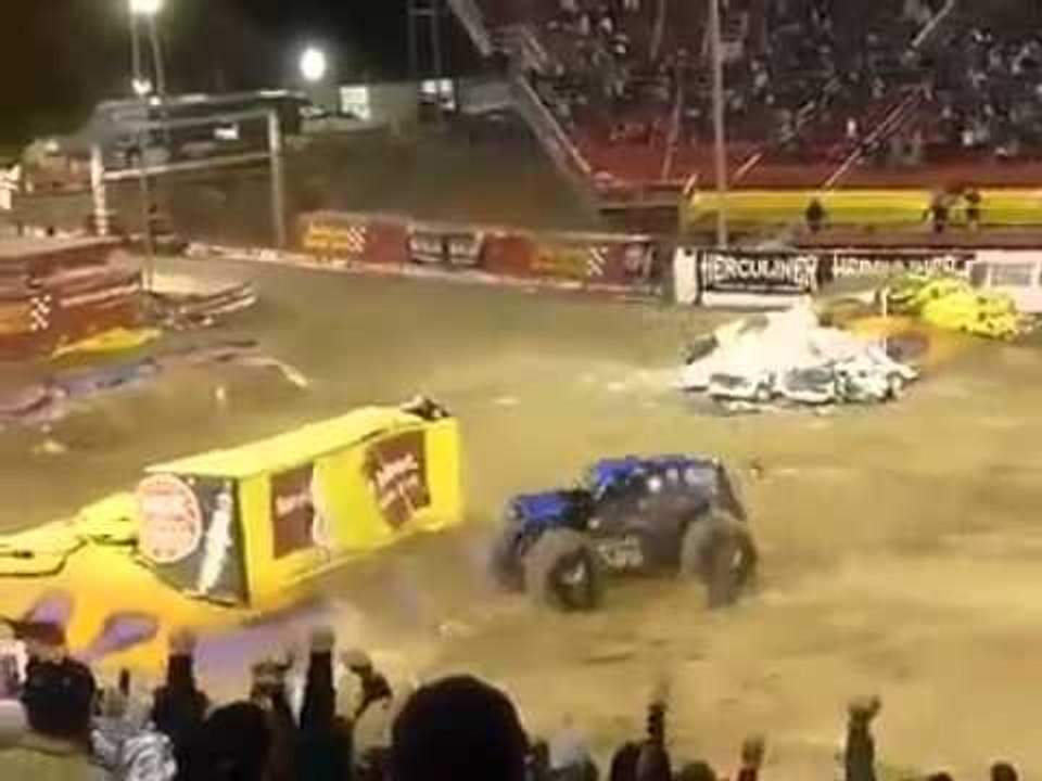 Unbelievable !! Must Watch and Share-Top Funny Videos-Top Prank Videos-Top Vines Videos-Viral Video-Funny Fails