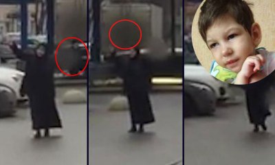 Video shows woman car-rying sev-ered he-ad in Mos-cow