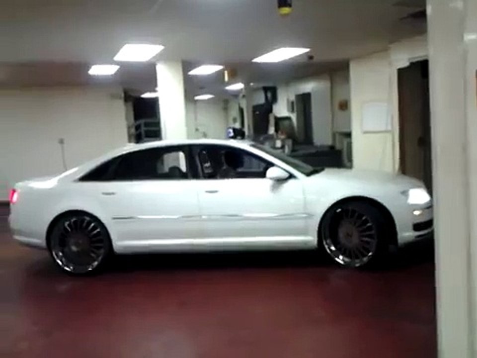 Audi A8 On 24 forgiatos