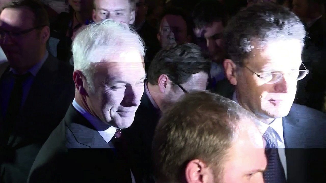 Moteurs truqués: le patron de Volkswagen s'excuse