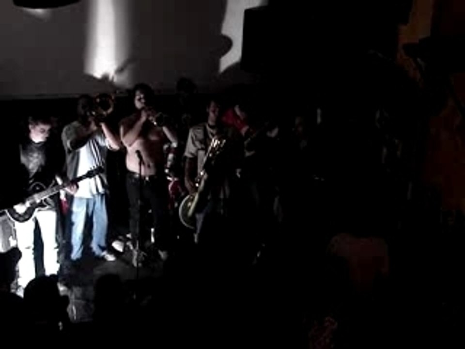 Stylnox au squat de la Miroiterie