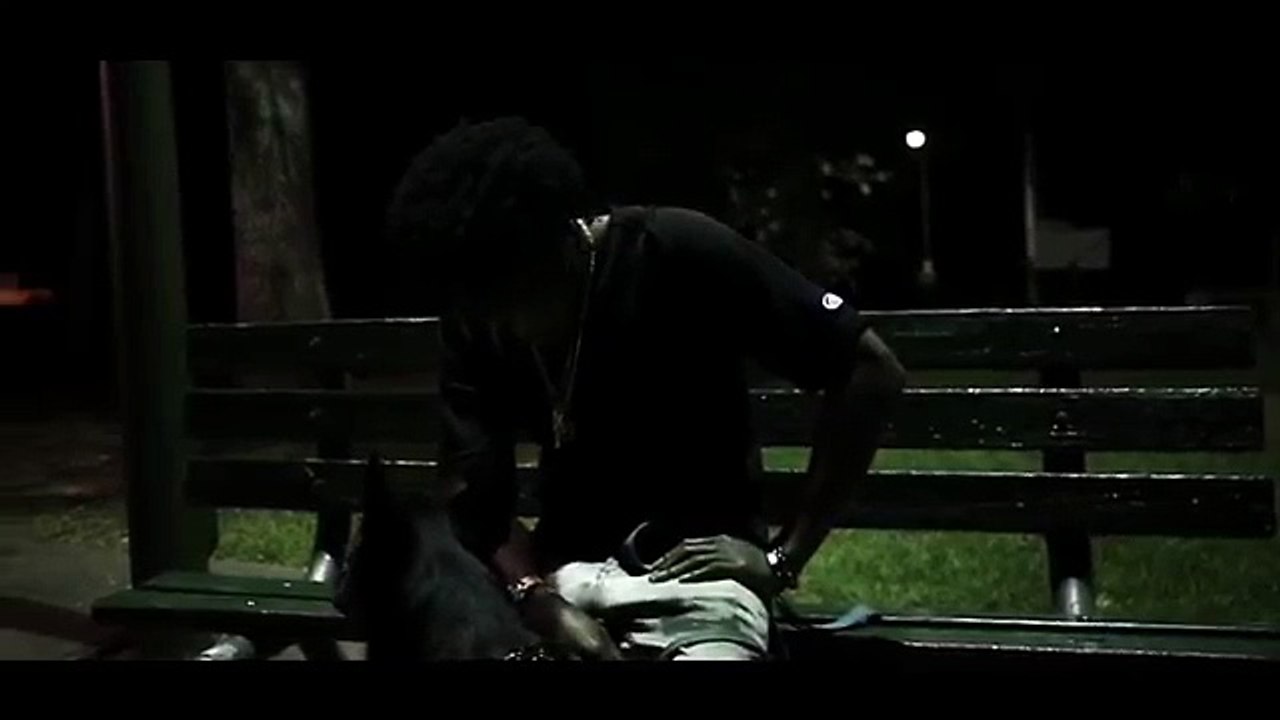 Que - Vampire City