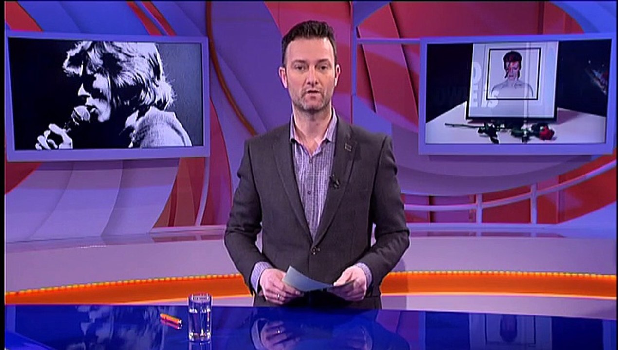 Groninger Museum bedevaartsoord voor rouwende Bowie-fans - RTV Noord