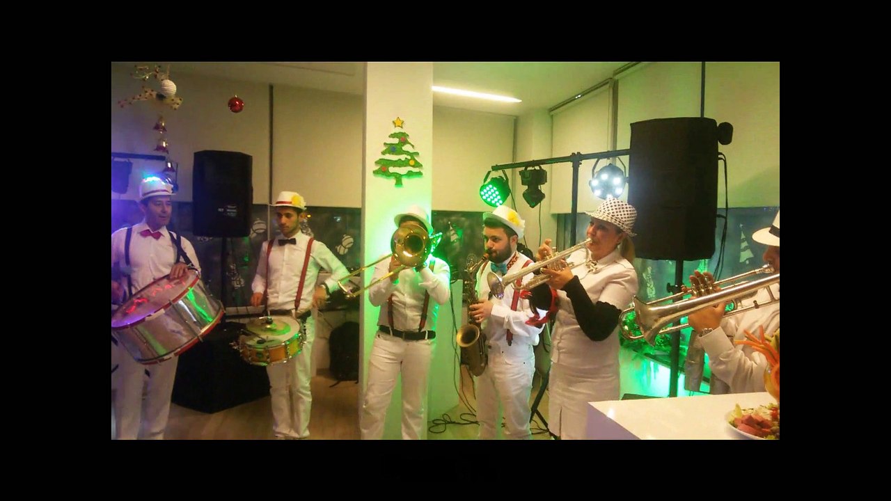 DÜĞÜN - IŞIKLI BANDO XL GÖSTERİSİ