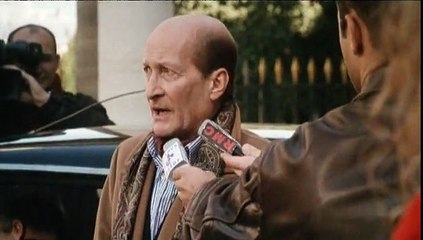 Là-haut, un roi au-dessus des nuages