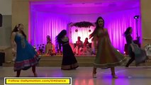 Pakistani Beautiful Girls Wedding Dance - Lovely Ho Gae Yar - HD