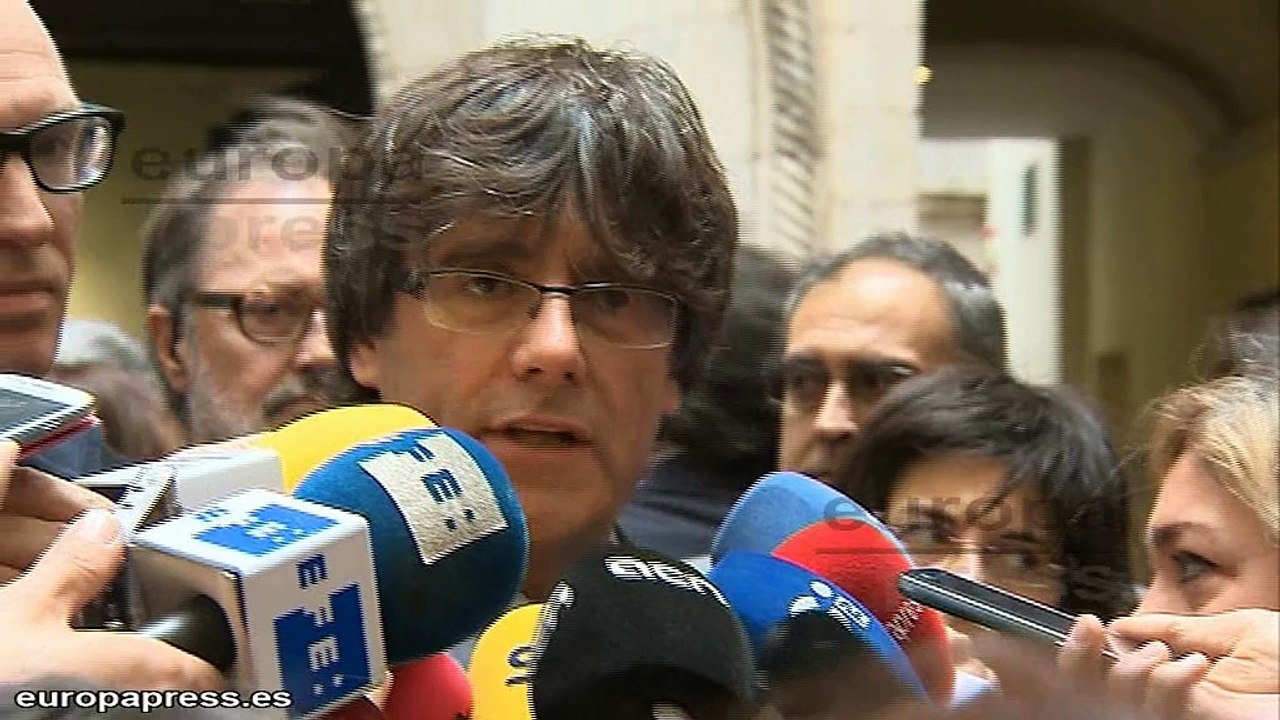 Puigdemont asegura que se siente "leal" a Artur Mas