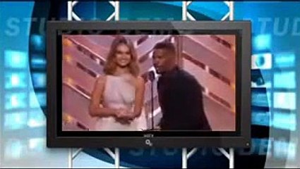 Jamie Foxx Makes Steve Harvey joke at the Golden Globe Awards 2016