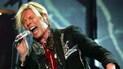 Stars talk about David Bowie's death at Men's Fashion Week Burberry show