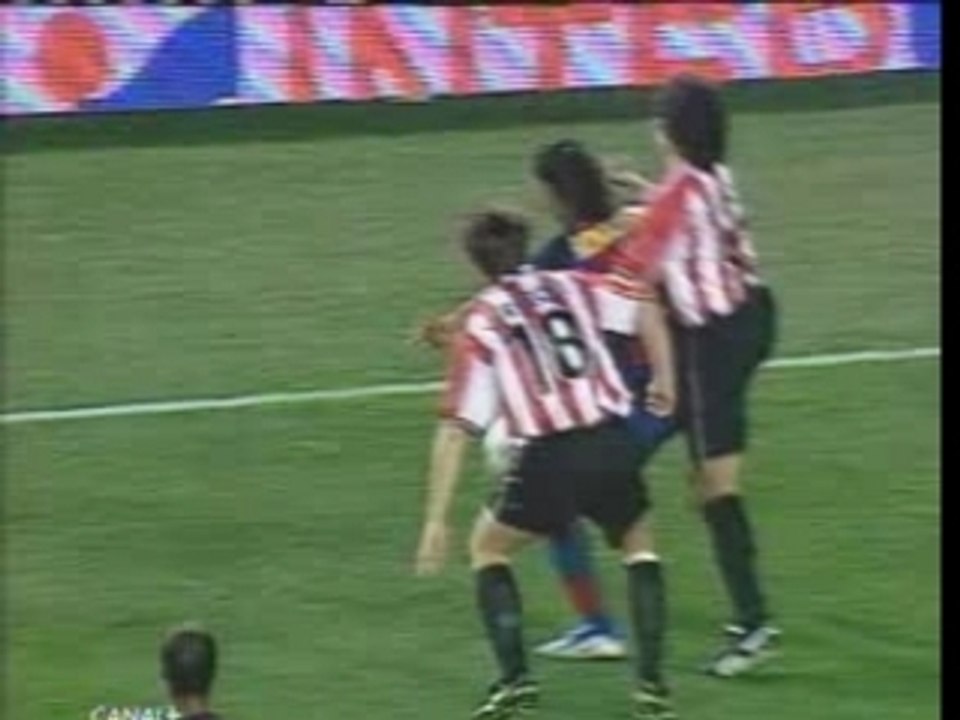 Triple sombrero Ronaldinho - Barcelona - Athetic