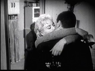 Sois belle et tais-toi