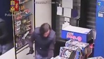 Torino - picchiano e sfregiano tabaccaio per rapinarlo: 2 arresti