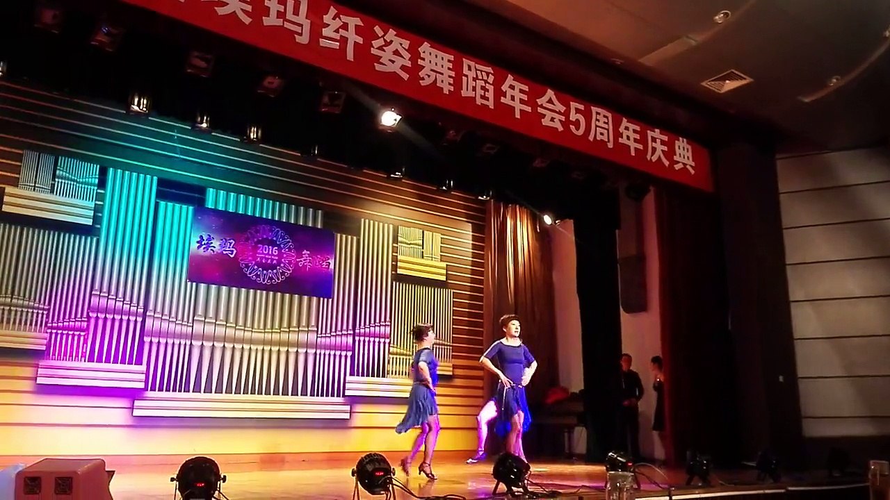 牛仔