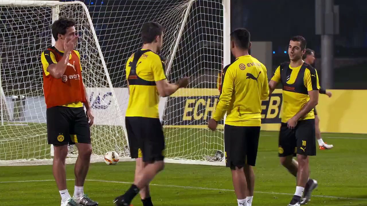 It's Sokratis Papastathopoulos versus Ilkay Gündogan! Who's winning?