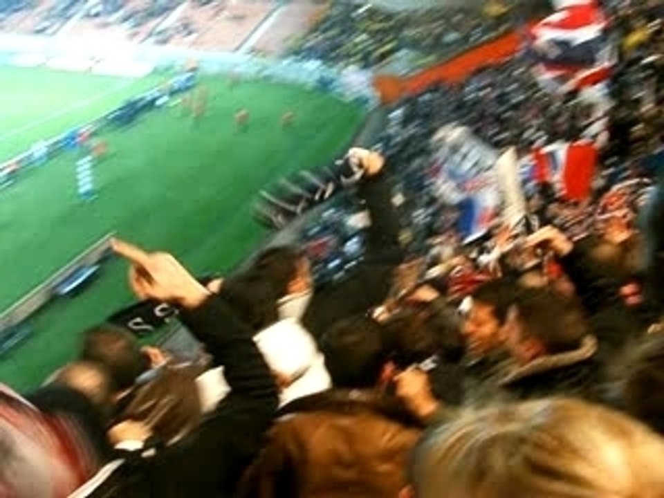 ATKS MANIFIKE AGITATION DECHARPES APRES BUT!