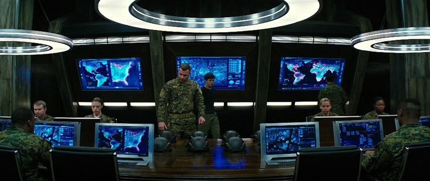 The 5th Wave - Clip - Bring That Squad Back