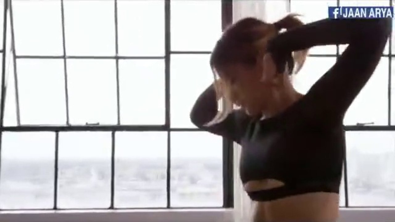 Best English Booty Dance Ever!