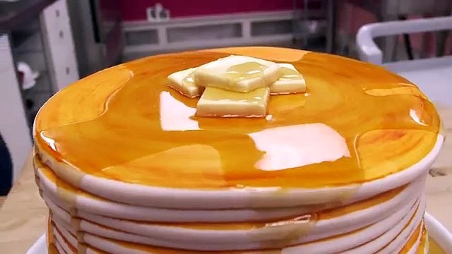 How to Make a Stack of Pancakes...CAKE! Vanilla Cake, Blueberry Jam and Maple-Infused Buttercream