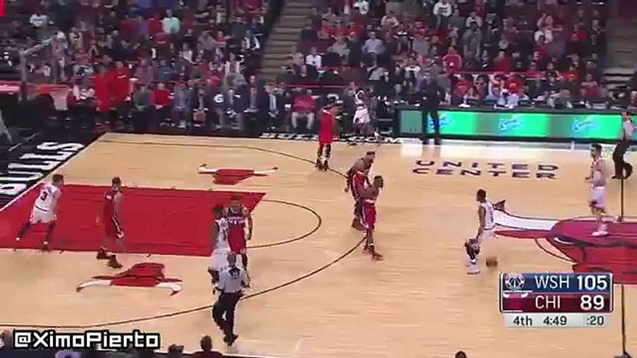 Ramon Sessions Misses Wide-Open Dunk - Wizards vs Bulls - January 11, 2016 - NBA 2015-16 Season