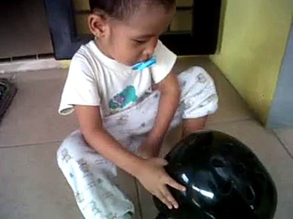VID-20130210-00002