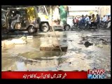 Karachi: Sewerage water cause flood at M.A. Jinnah Road