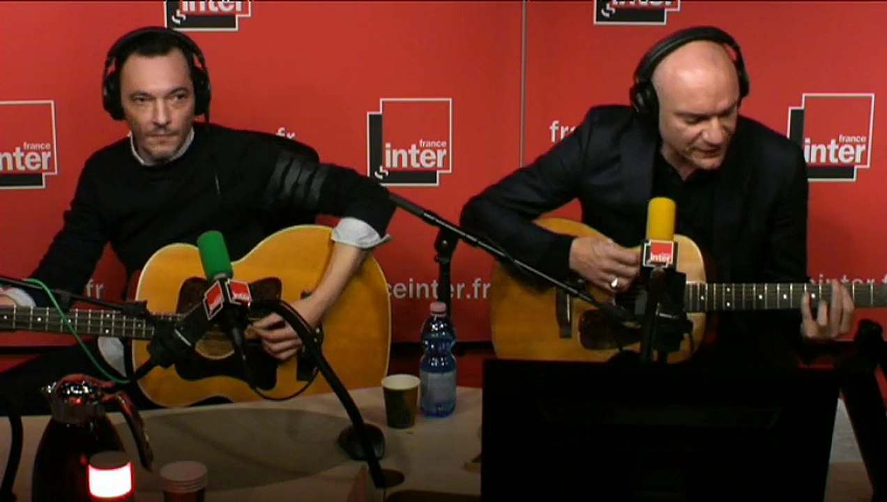 Louise Attaque reprend "Ta douleur" de Camille chez Augustin Trapenard