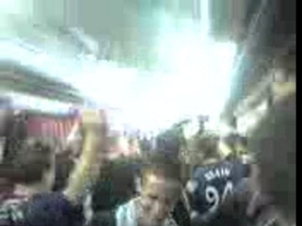 Dans le metro foutage de merde !!