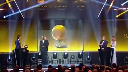 Lionel Messi Wins Ballon D'Or 2015 Gana el Balon de Oro