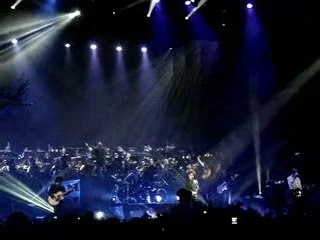 Alice & June Tour - Pink Water Concert at Bercy