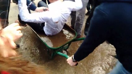 Damadlık Banyosu (Kelmehmetler Kazıklı Selendi )