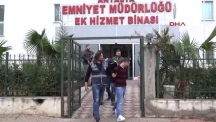 Antalya 20 Otomobili Soydular