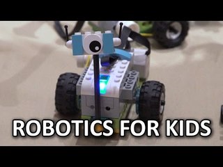 Incorporating robotics into early education! - Lego WeDo 2.0 @ Pepcom - CES 2016