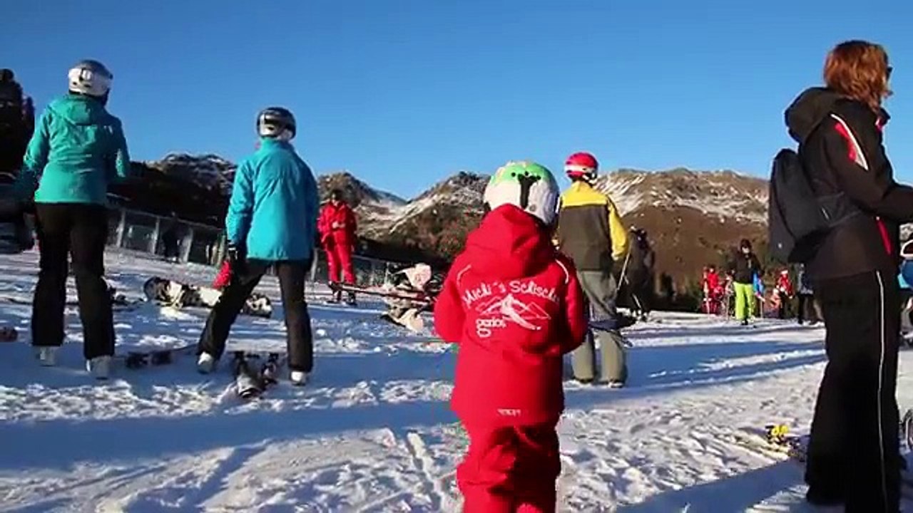 World's Youngest Ski Instructor (720p Full HD)
