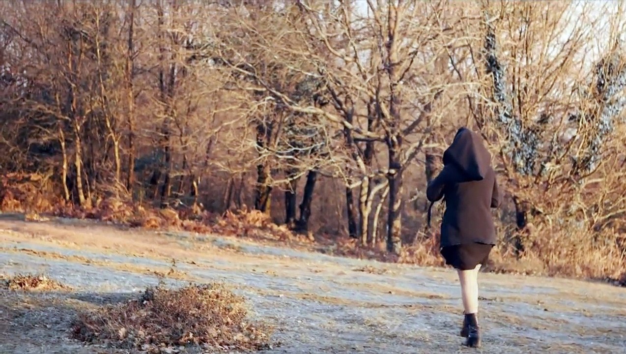 Model - Antidepresan Gülümsemesi