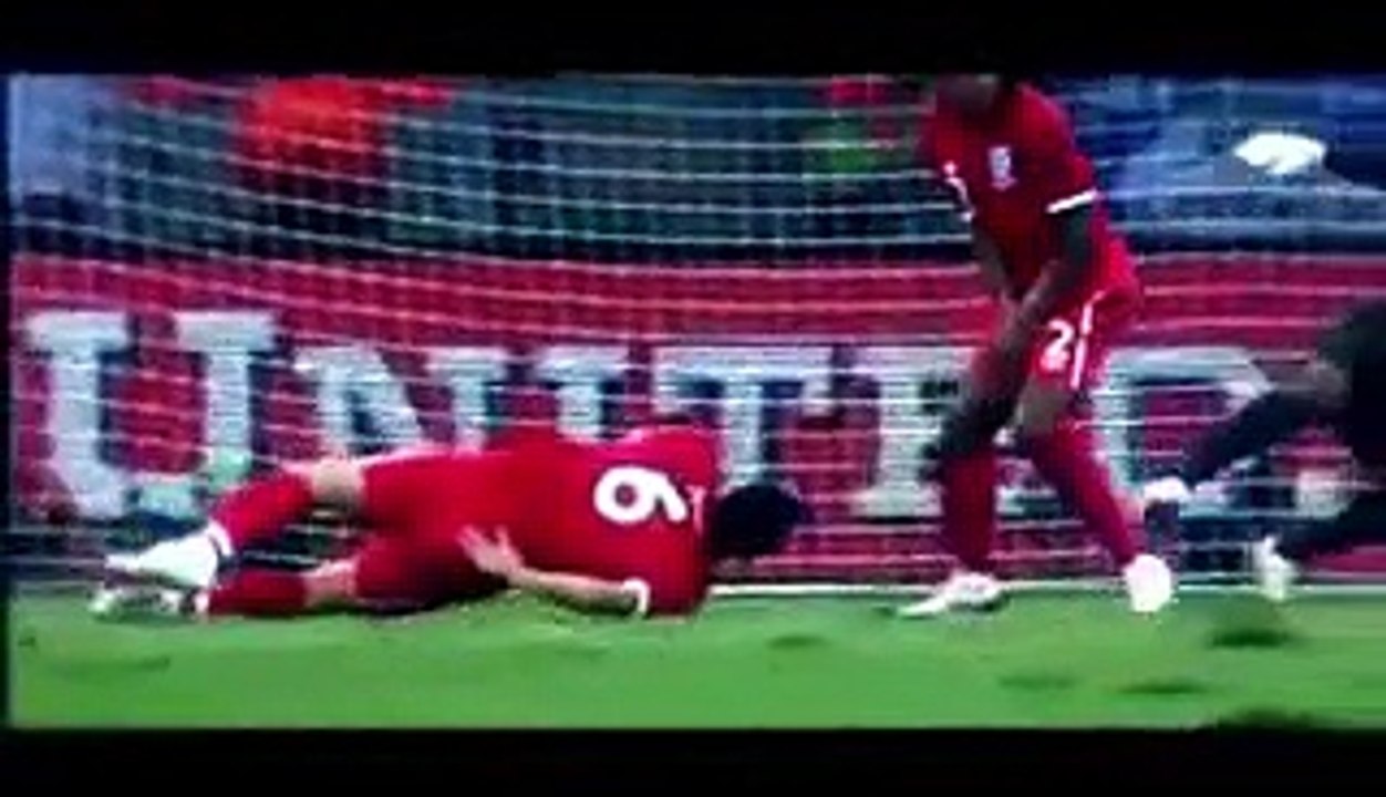 Top 10 Bicycle Kick Goals in football history 2015