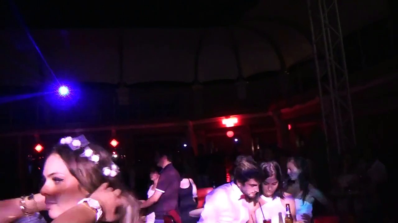 ARENA DISCO   AVŞA ADASI dj burak yeter